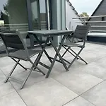 Schoenes Dg-Appartement Im Duesseldorf Norden