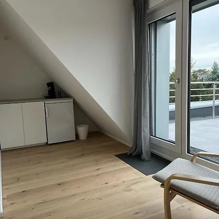 Schones Dg-appartement Im Norden Düsseldorf