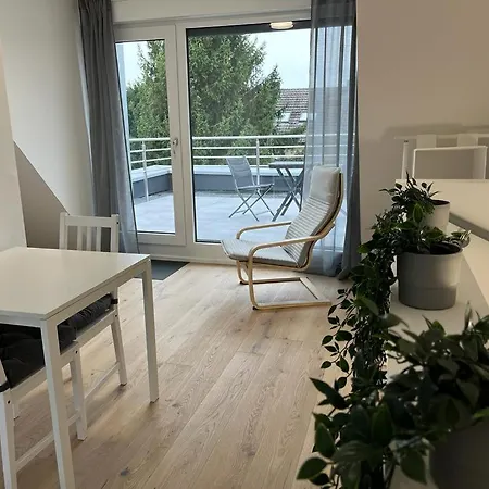 Schones Dg-appartement Im Norden *